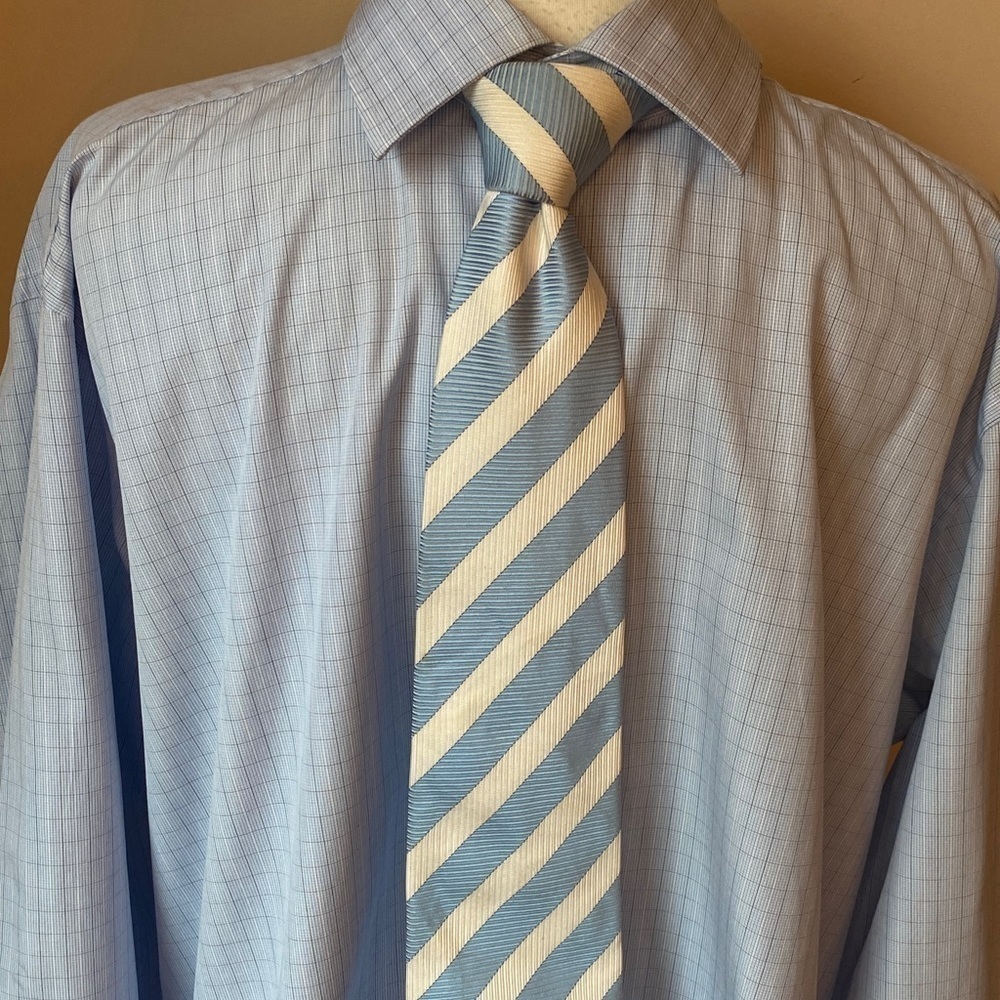 David Donahue Dress Shirt in Excellent Condition